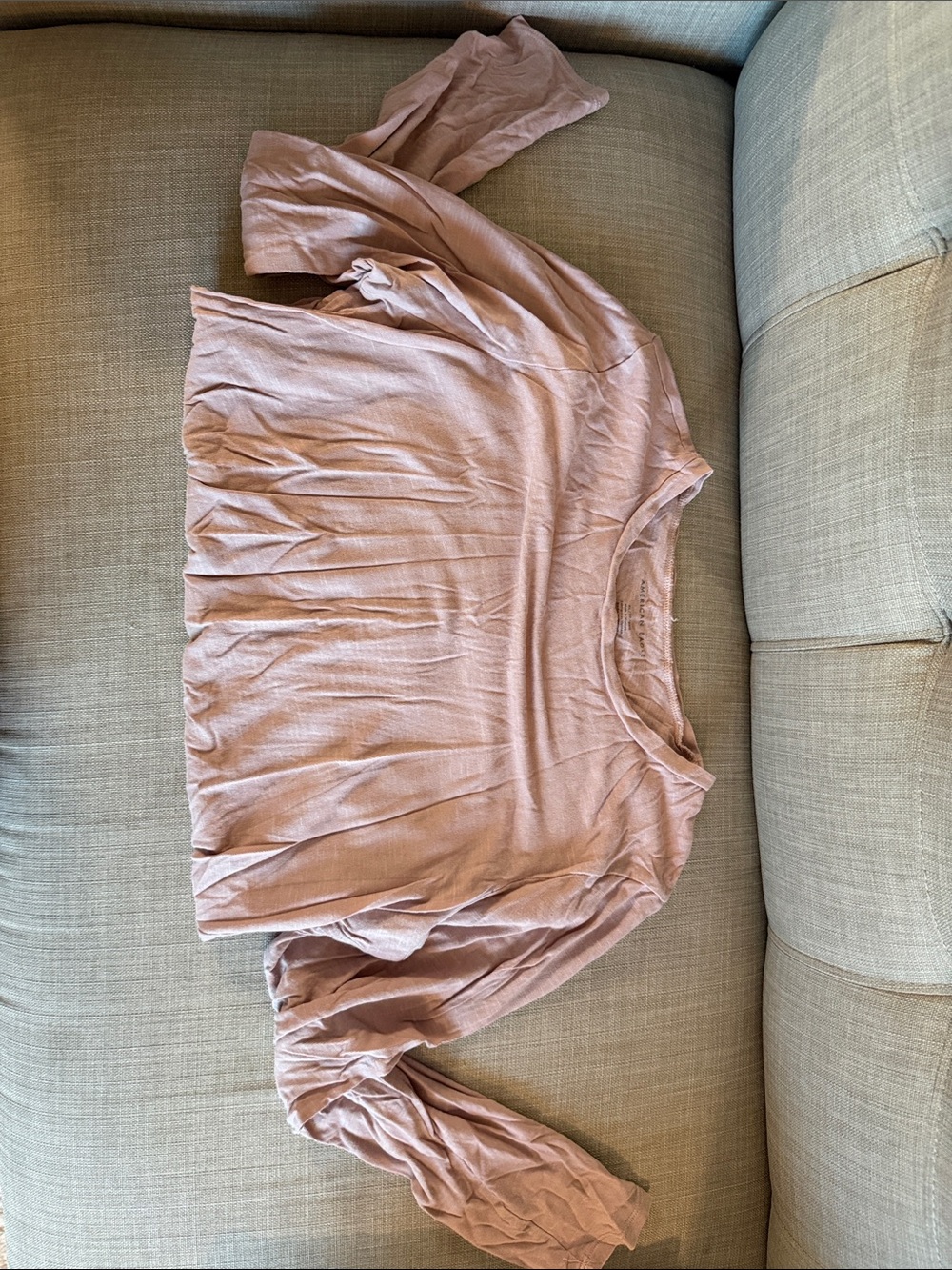 American Eagle Loose fit comfy long sleeve